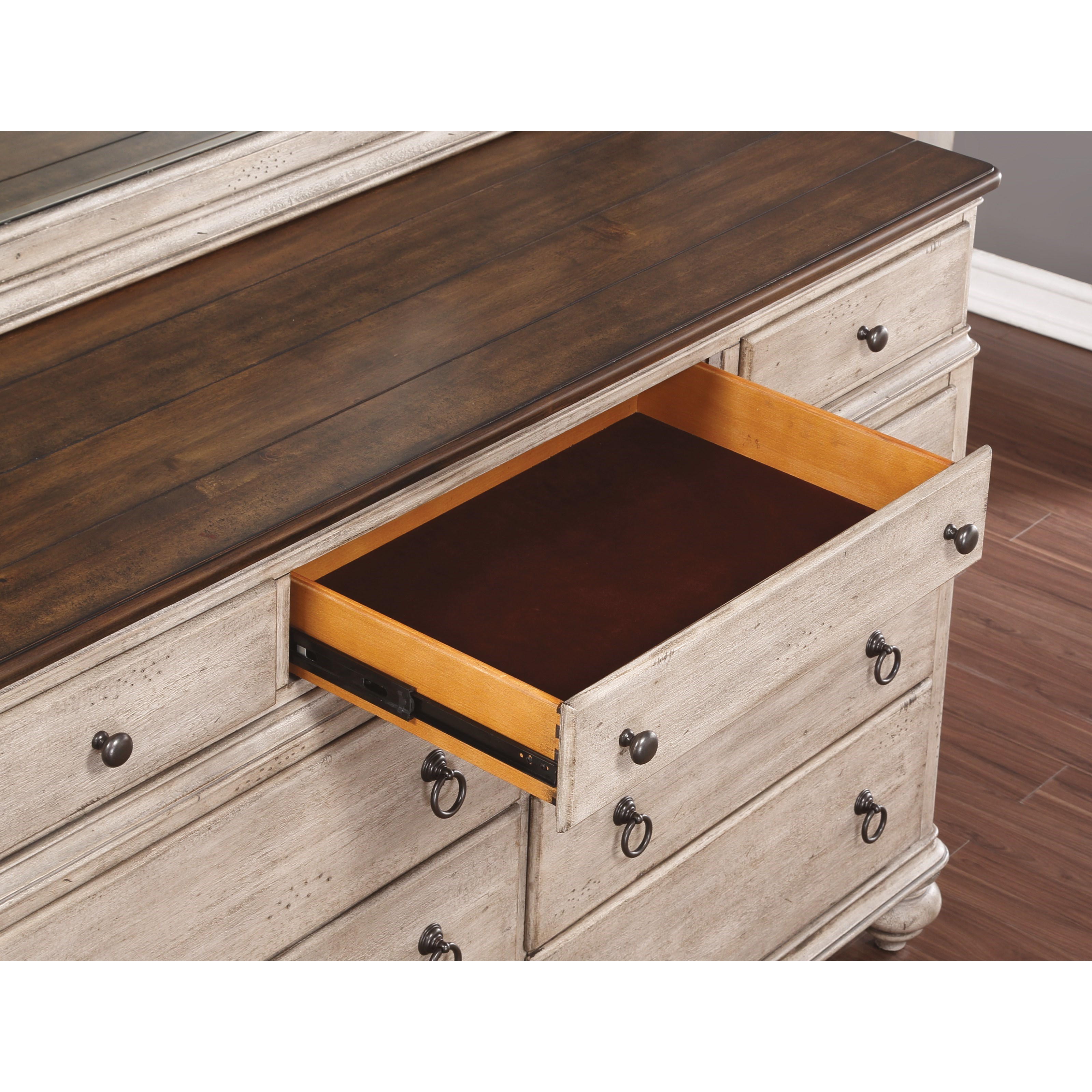 Flexsteel Ventura Relaxed Vintage 9Drawer Dresser with FalseBottom